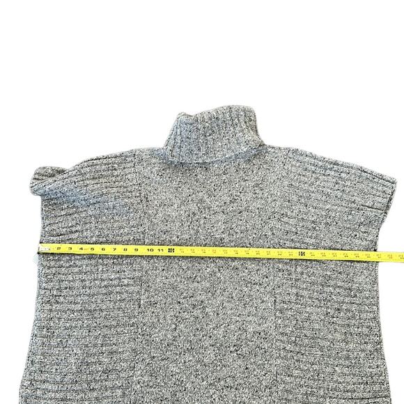 ATHLETA Wool Blend Passage Sweater Sleeved Poncho Pocket. Grey. Size XXS/XS NWT - Picture 7 of 10